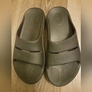 OOFOS Woman Slide Size 38